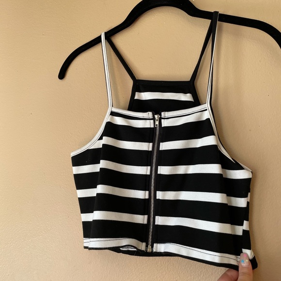 LF striped crop top 3/$30 sale - Picture 3 of 4